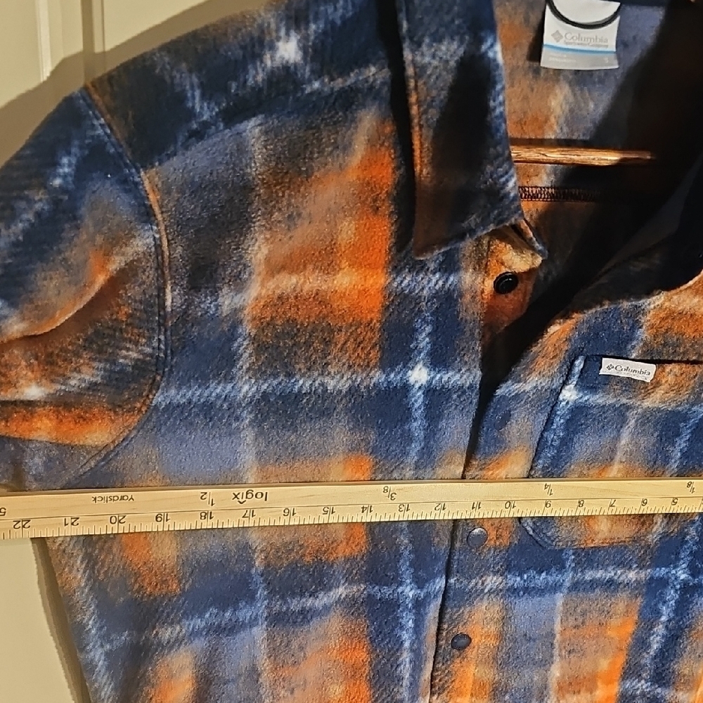 Columbia- Men's Steens Mountain Printed Shirt Jacket. Size S. Snap Up - Picture 6 of 10